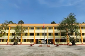 Trường THPT Trung Phú