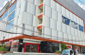 Trung Tâm Thương Mại Dịch Vụ Tổ Hợp Q6