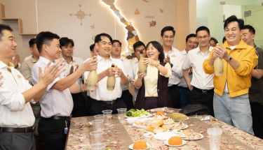 Kicking Off the Year of the Horse – Accelerating the Start, Galloping Forward